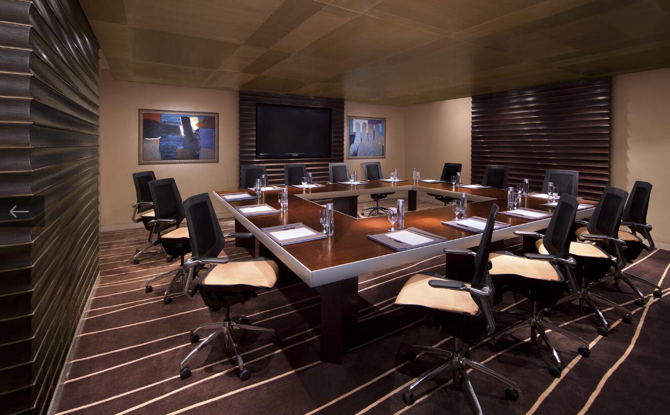 Anantara Eastern Mangroves Abu Dhabi Hotel Exterior photo A meeting room at the Four Seasons Hotel, London